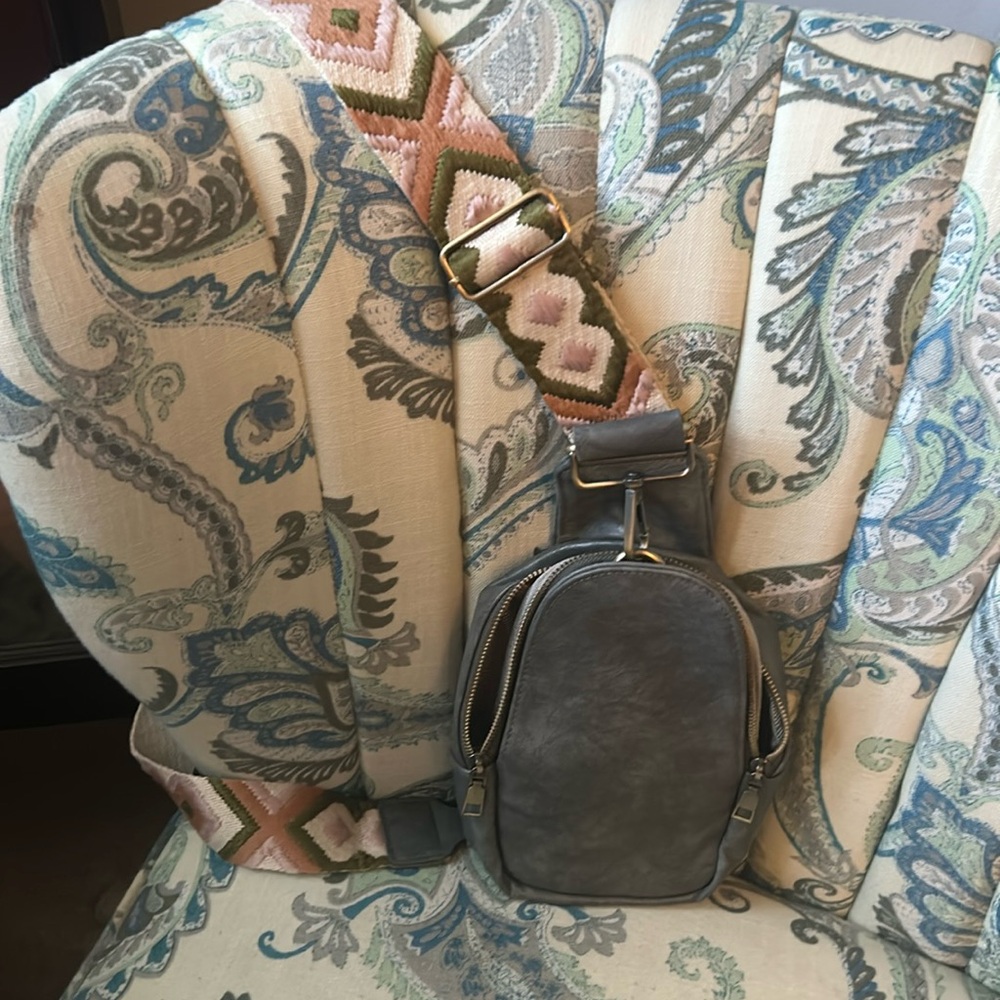 Crossbody bag